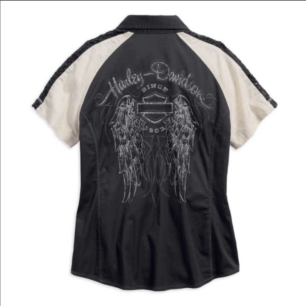 NWT women’s Harley Davison Zip up shirt